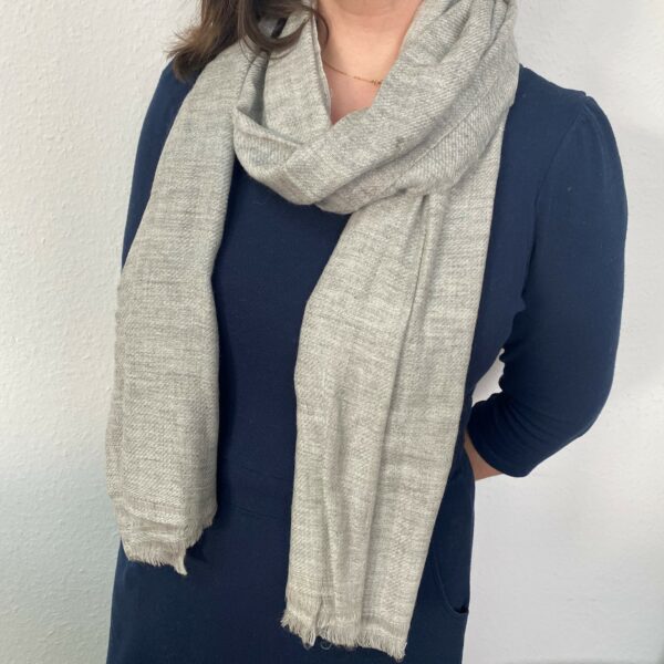 Cashmere scarf natural gray Ref. 202206