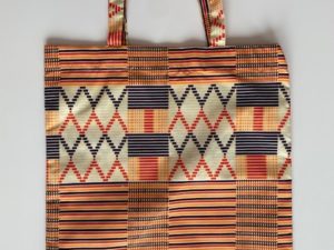 Tote bag jaune, orange et brun